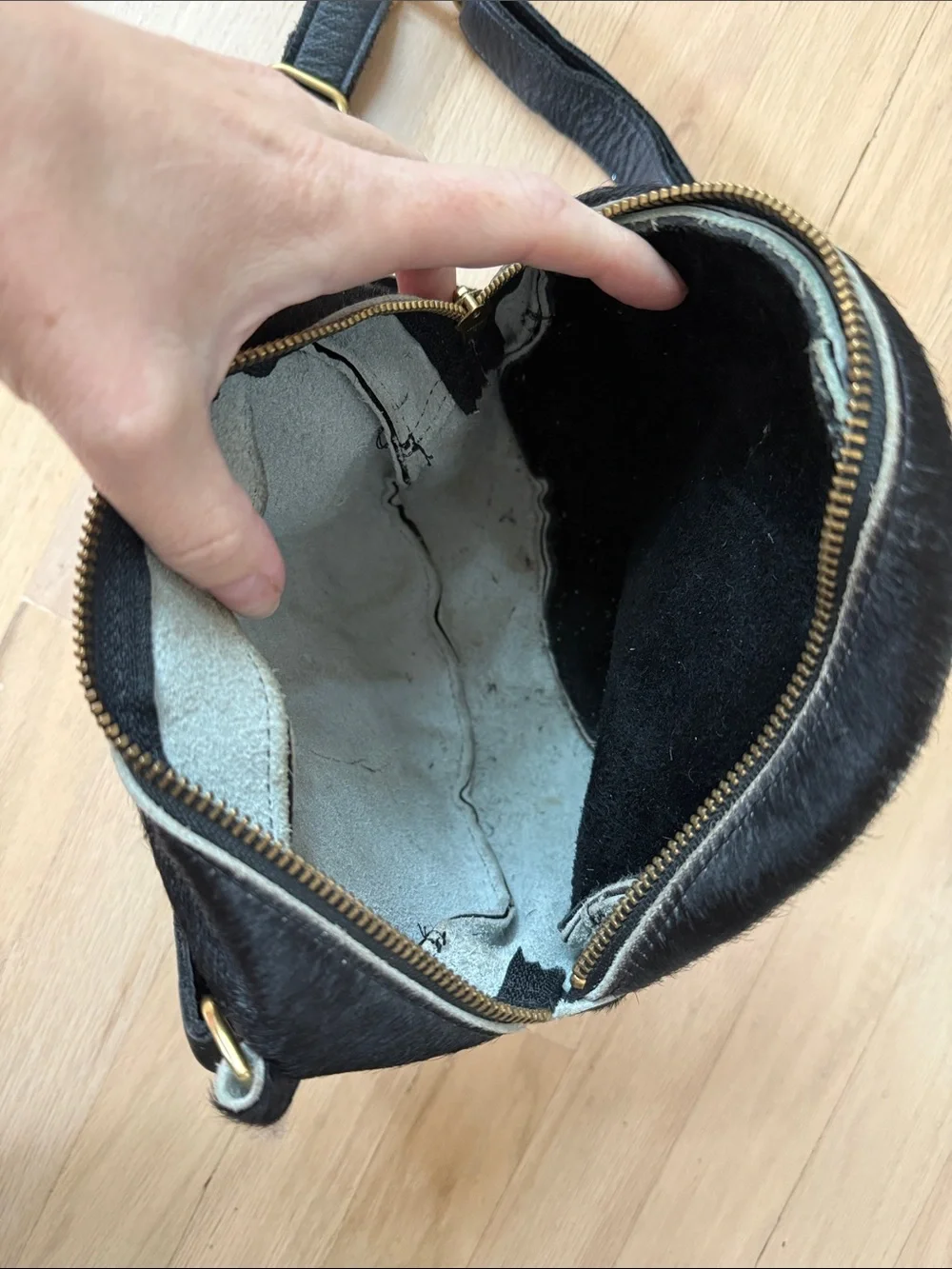 Genuine Cowhide and leather Circle Cross Body.